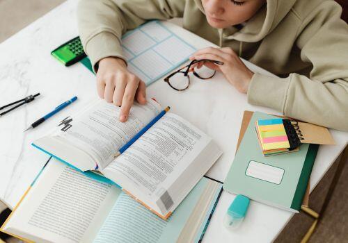 études pour devenir ostéopathe chez Ostéobio école à Paris